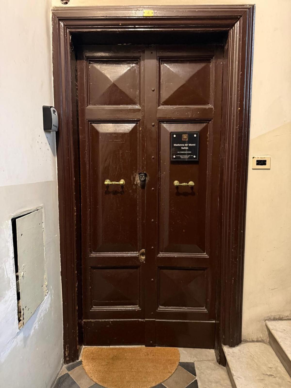 Madonna De' Monti Suites — Foto 3